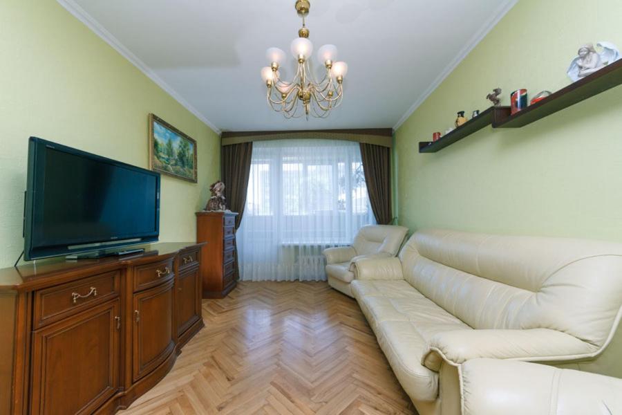 Apartment On Volodymirska 73 Street Kiev Eksteriør billede